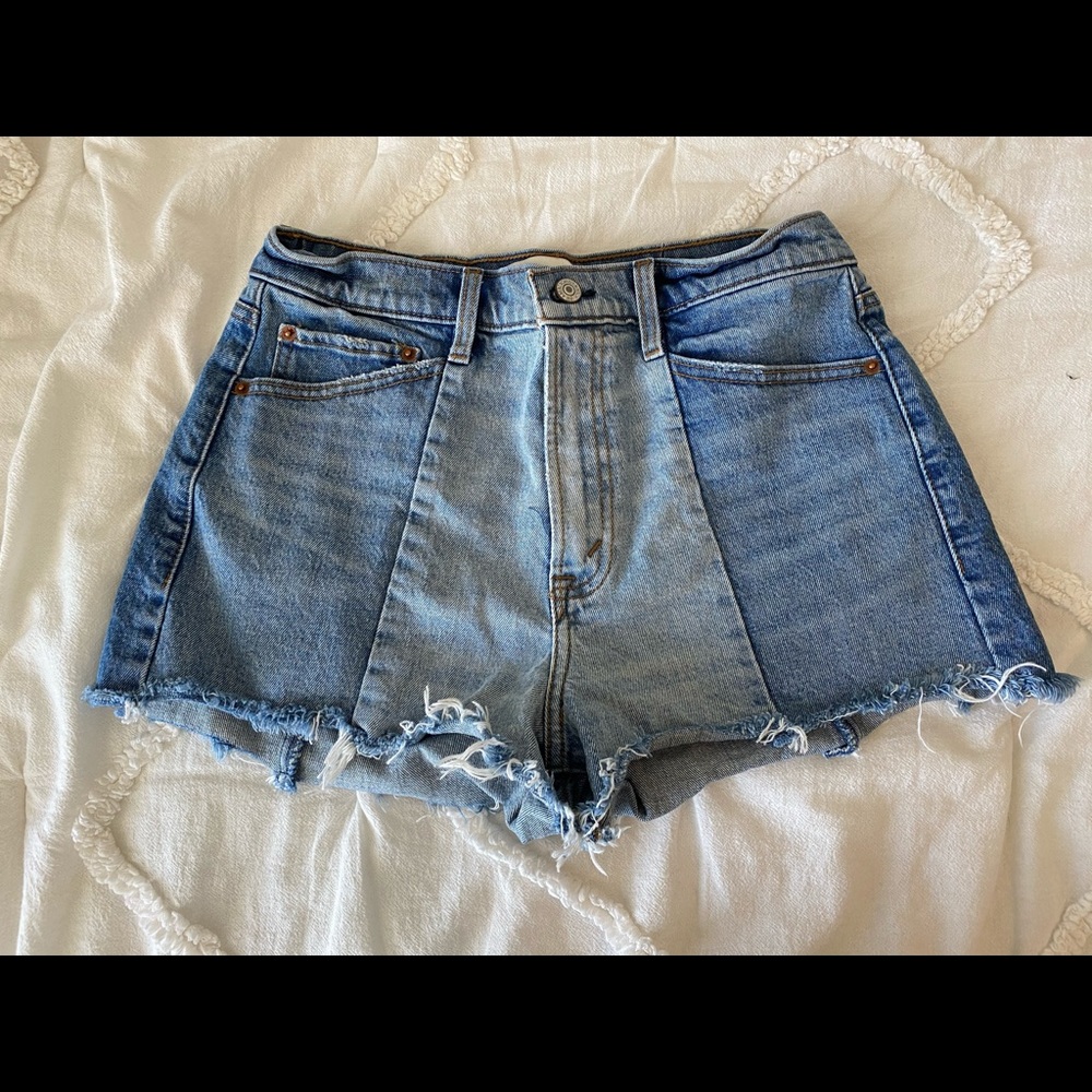Abercrombie High Rise Colorblock Cutoff Mom Shorts